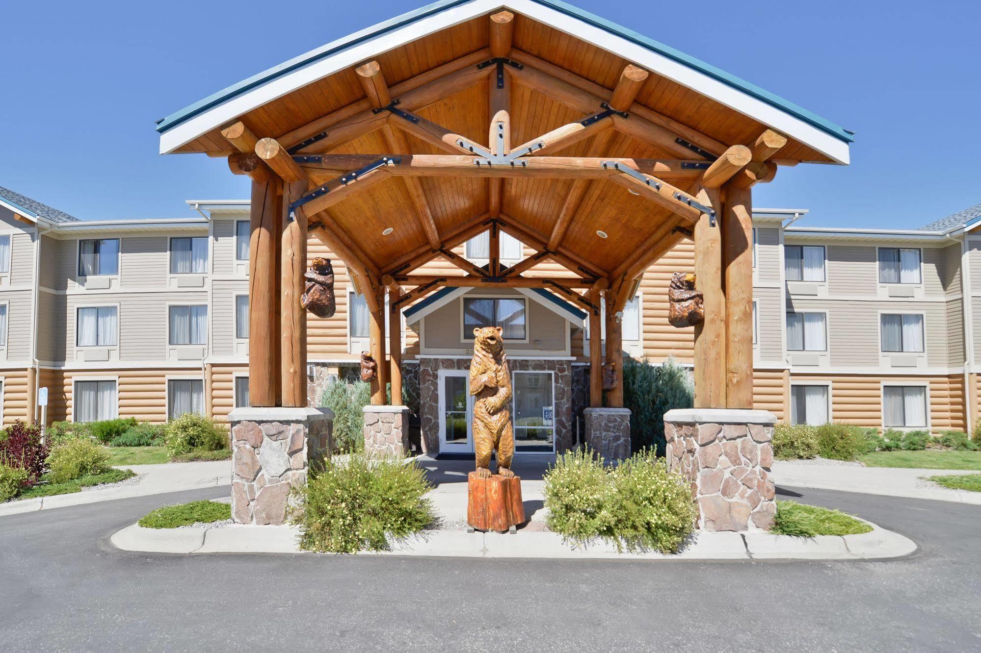 Clubhouse Inn West Yellowstone Exterior photo